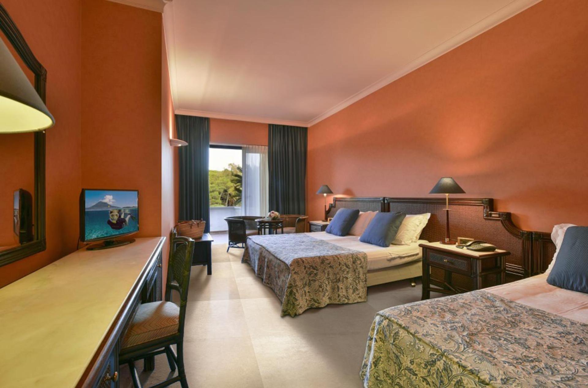 Hotel Schuhmann Paestum Ngoại thất bức ảnh
