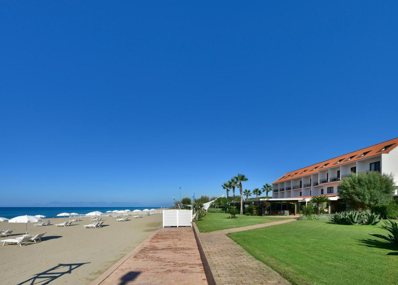 Hotel Schuhmann Paestum Ngoại thất bức ảnh